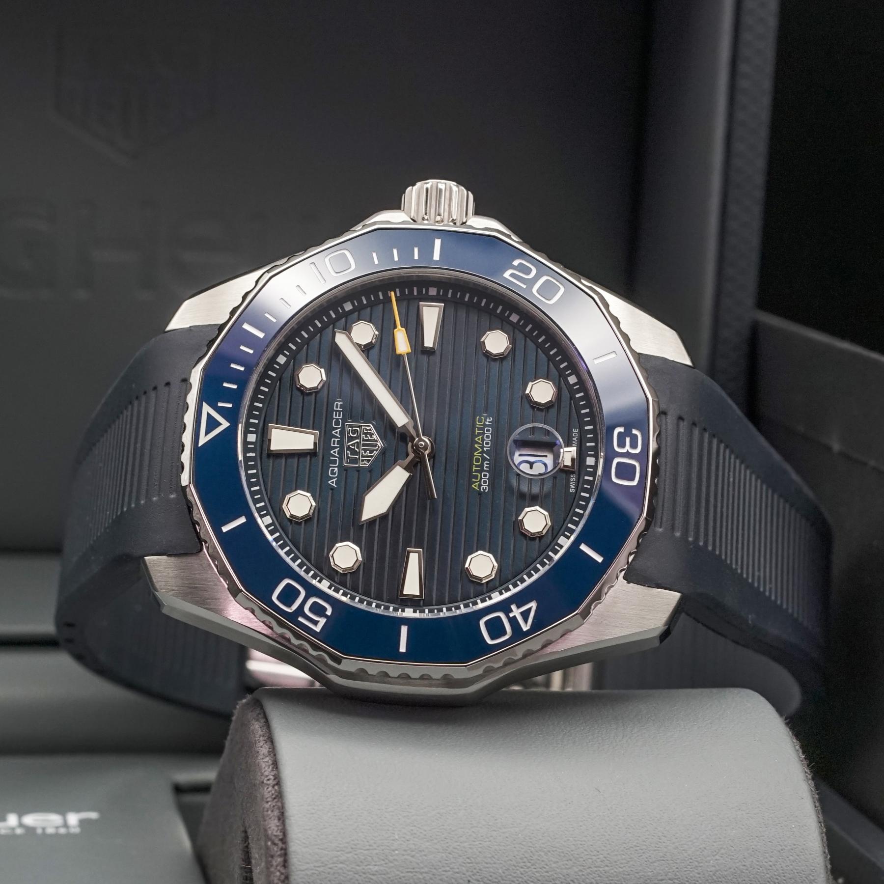 TAG Heuer Aquaracer Professional 300 43mm Blue Dial Steel Full Kit 2023