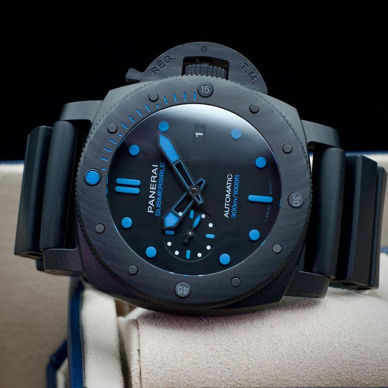 Panerai PAM02616 Submersible Carbotech 47mm Black Dial 2024 Full Set