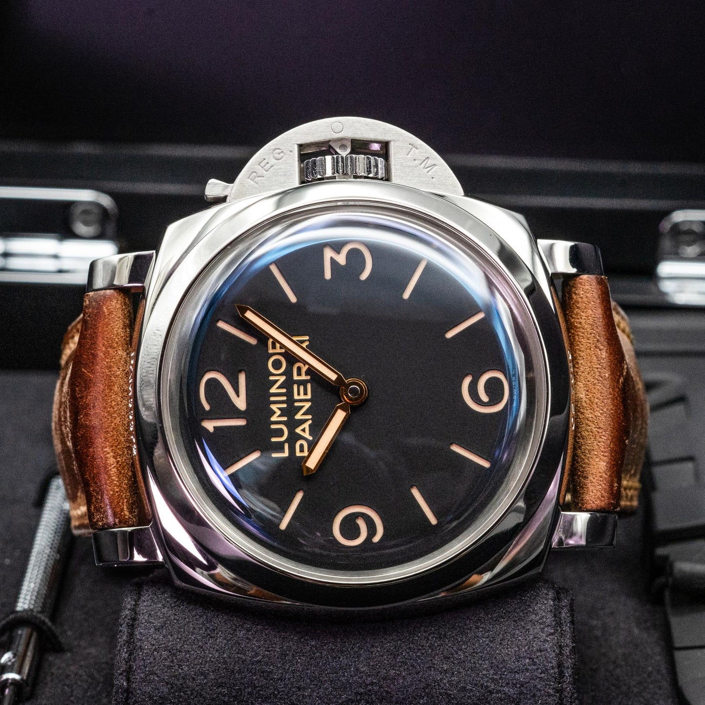 Panerai Luminor PAM00372 47mm Steel Black Dial Box Papers 2016