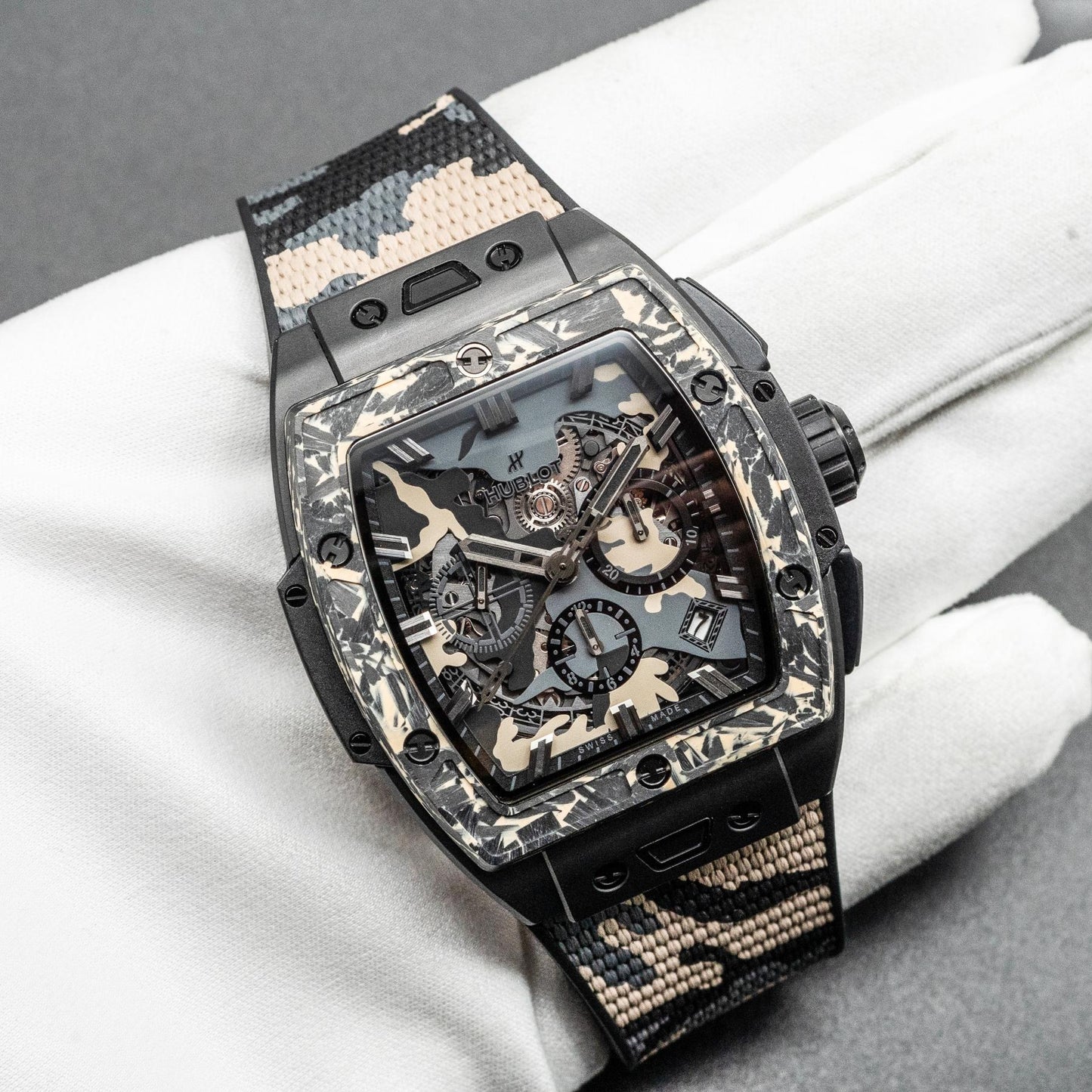 Hublot Spirit Of Big Bang 642.CI.0191.RX.ECU23 Ceramic Carbon Beige Camo 42mm