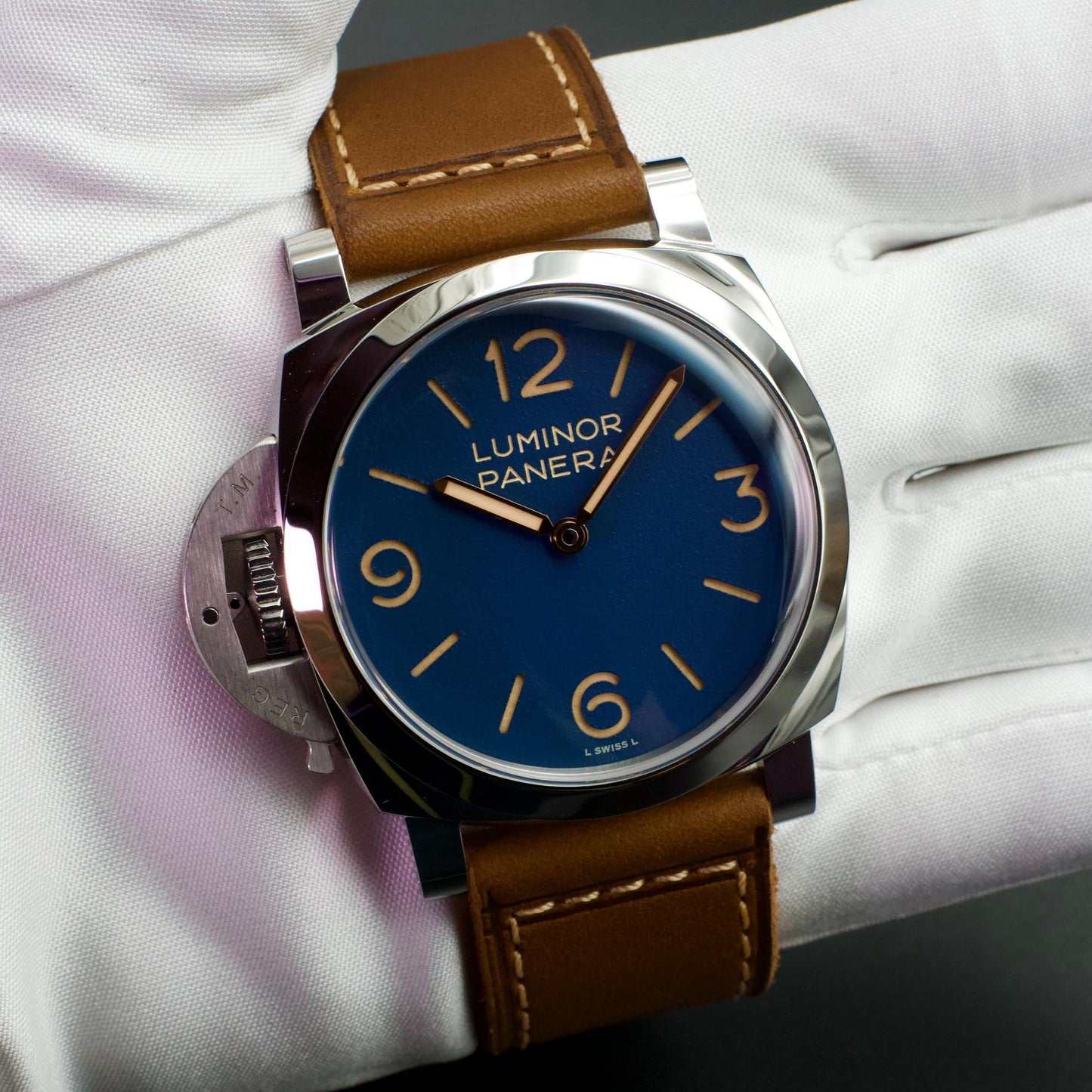 Panerai Luminor Destro PAM01732 44mm Steel Blue Dial Box Papers 2026