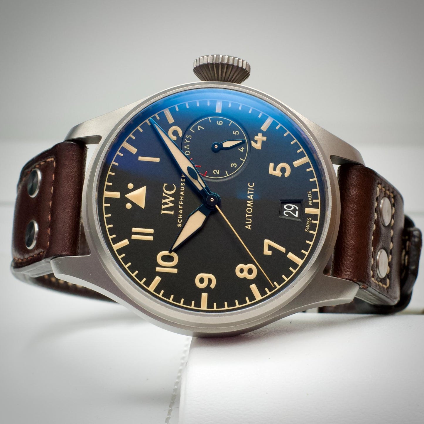 IWC Big Pilot Heritage IW501004 46mm Titanium 7 Day Power Reserve Full Set
