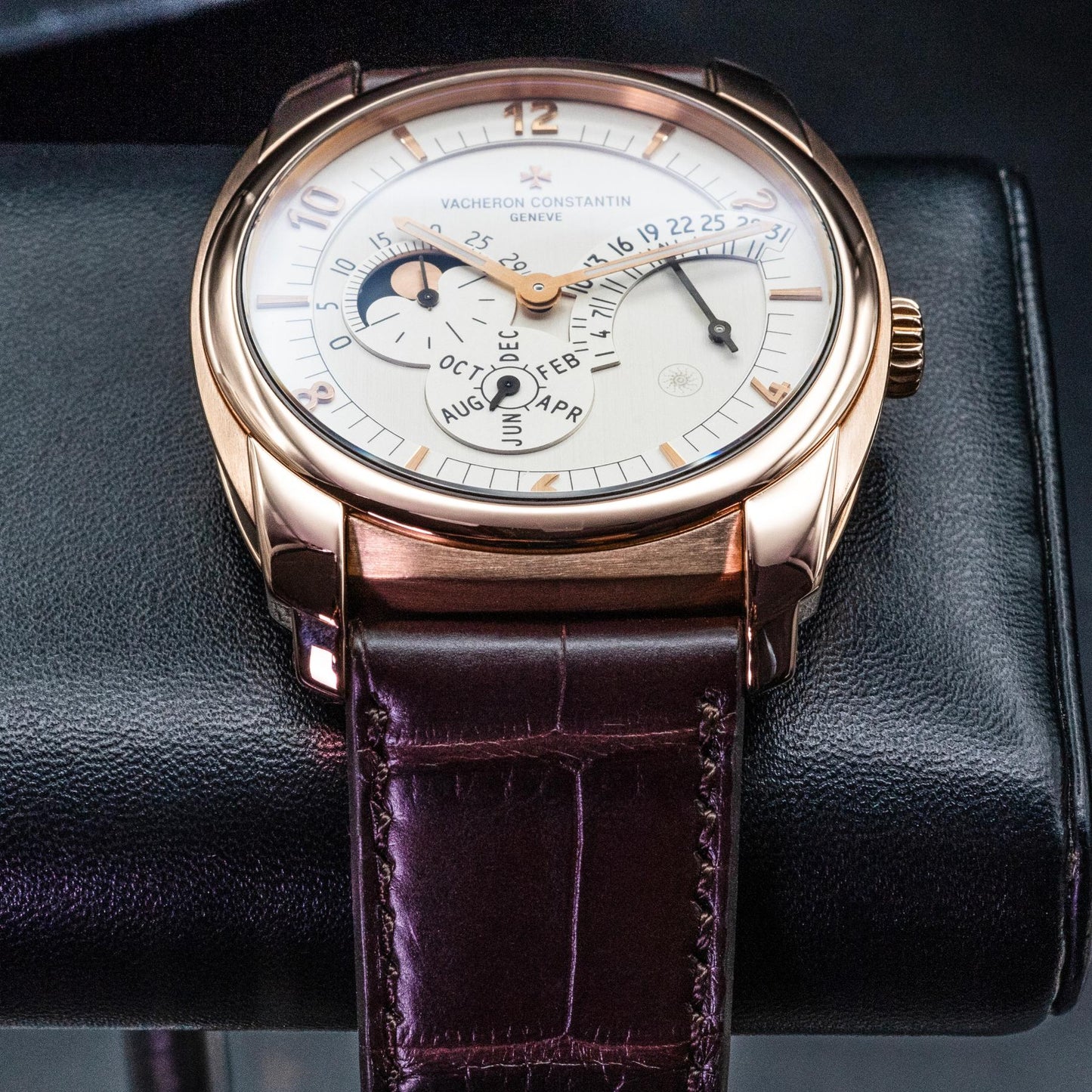 Vacheron Constantin Quai De L'Ile 86040/000R-I0P29 43mm Pink Gold Box Papers