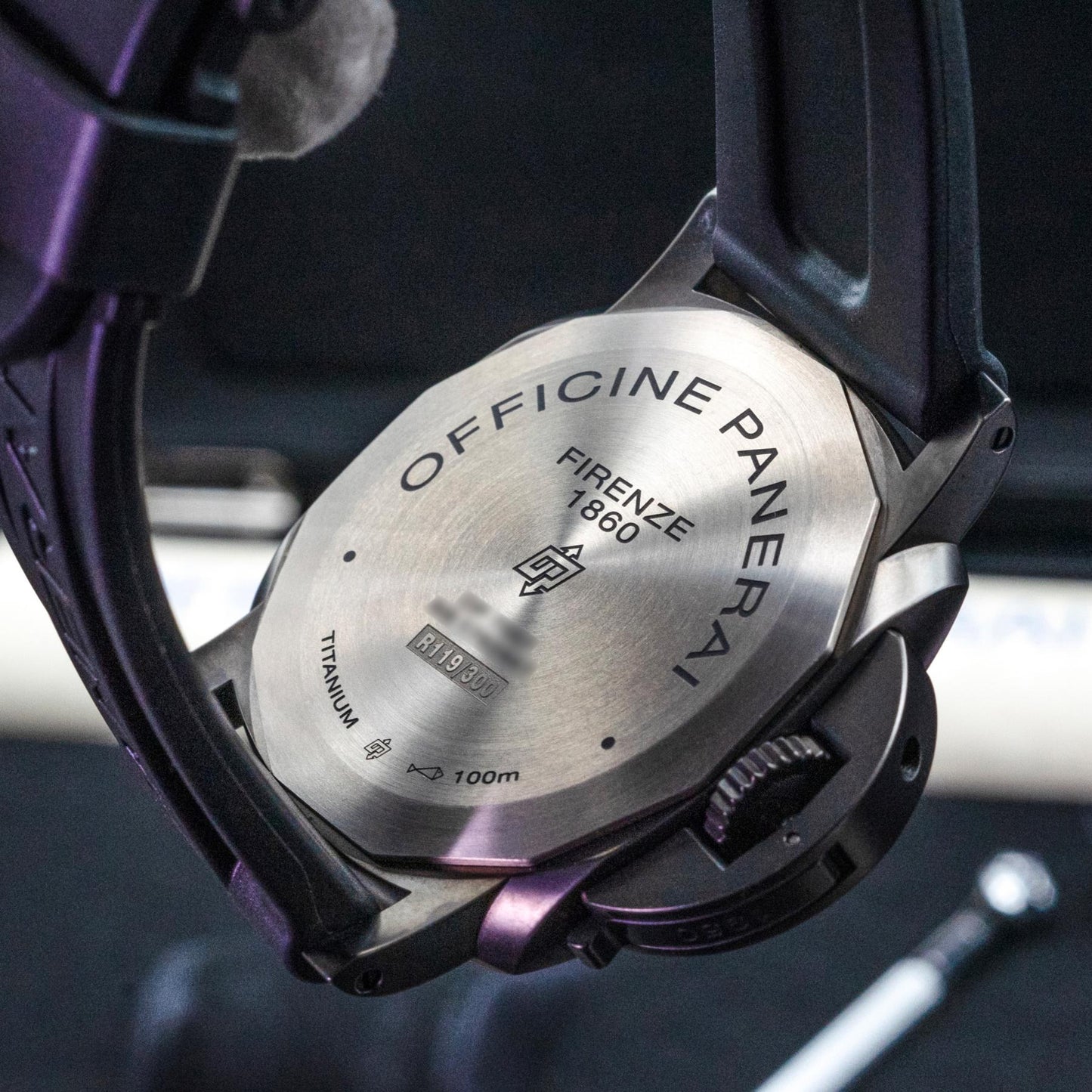  PAM00617 47mm Titanium DLC Caseback