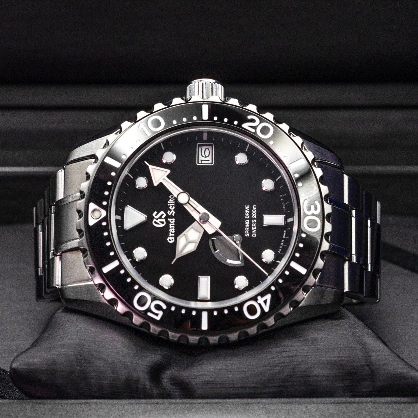 Grand Seiko Spring Drive Diver SBGA229