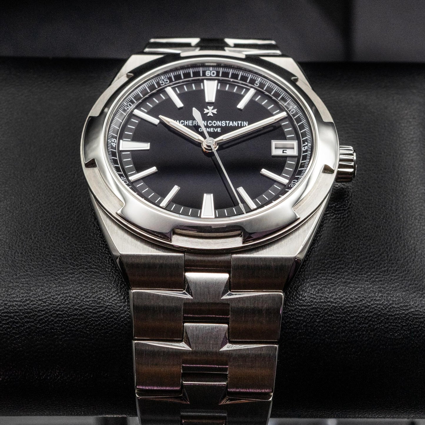 Vacheron Constantin Overseas 4500V/110A-B483 41mm Black Dial Box Papers 2022