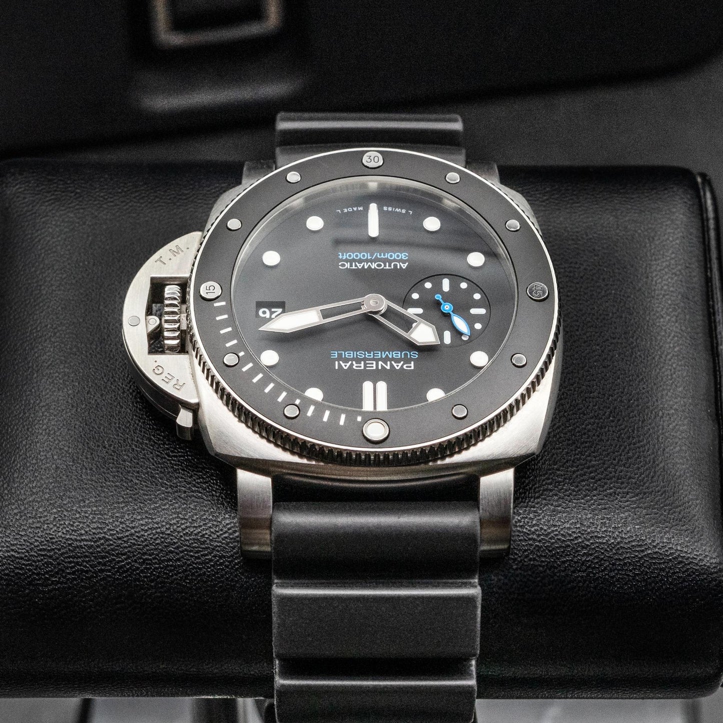 Panerai Luminor Submersible PAM00683 42mm Steel Black Box Papers 2022
